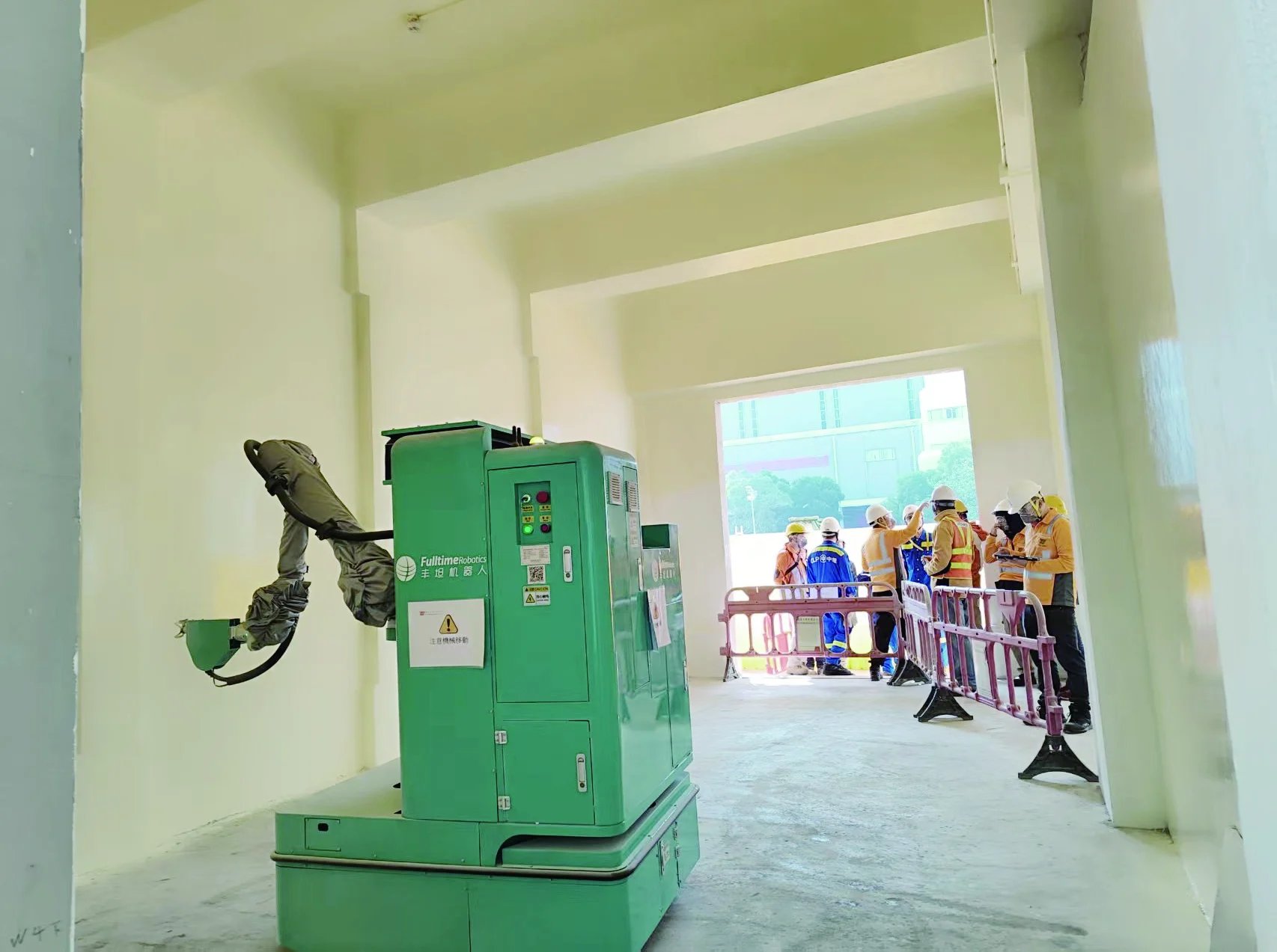 P600 Max robot demonstration at the CPPS FS Tank A&A project in Hong Kong